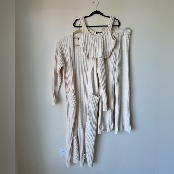 Nasty Gal Other - Nasty Gal Cream Ribbed Knit Set